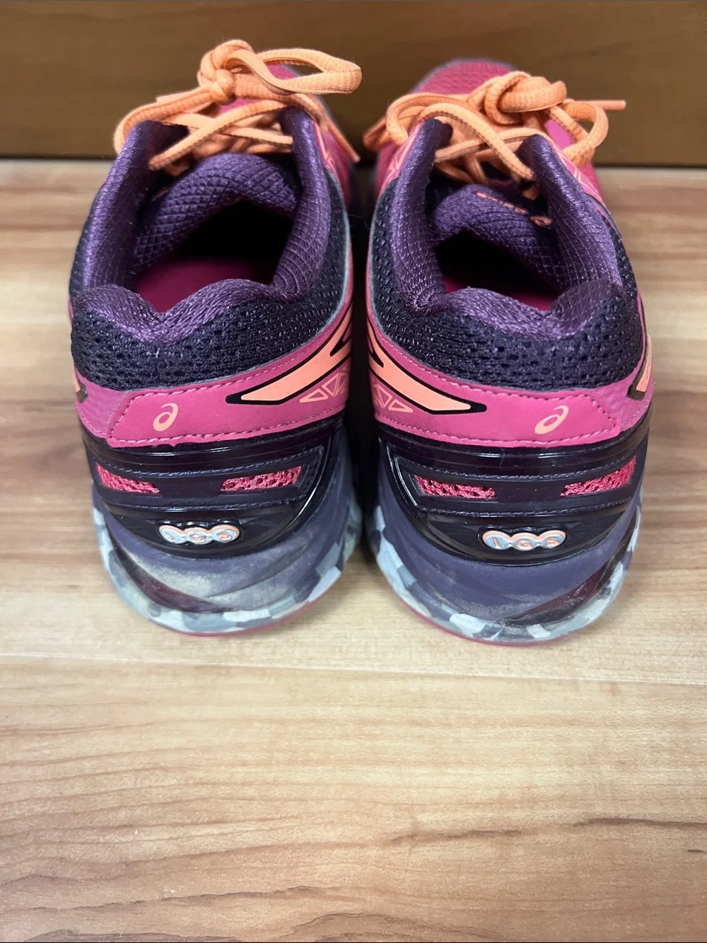 ASICS Sz 8 Women's Pink with Orange Accent Athletic Running Tennis Shoes